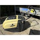 Kehrsaugmaschine Breite 75 cm    Kehrgutbehälter 40 Liter    Honda Benzinmotor 4 Takt    M